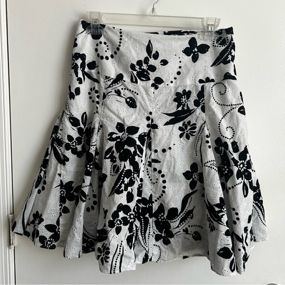 Vintage Ramapage, Women’s Floral Skirt - Picture 6 of 10